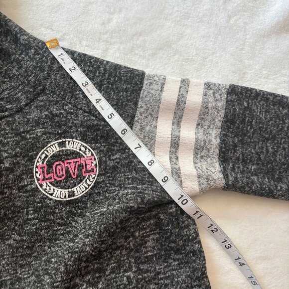 New Look Womens Gray & Pink Love Patch Cropped Zip-Up Hoodie W/ Striped Sleeves - Picture 13 of 13